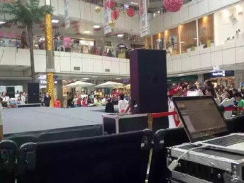 成都順富舞臺 專業桁架、燈光與音響設備租賃服務